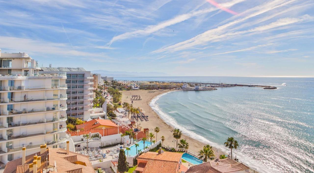Bonito Apartamento Al Lado De La Playa Con Vistas Al Mar Беналмадена Екстериор снимка