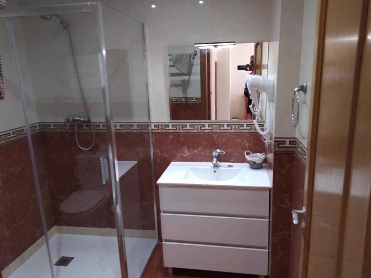 Bonito Apartamento Al Lado De La Playa Con Vistas Al Mar Беналмадена Екстериор снимка